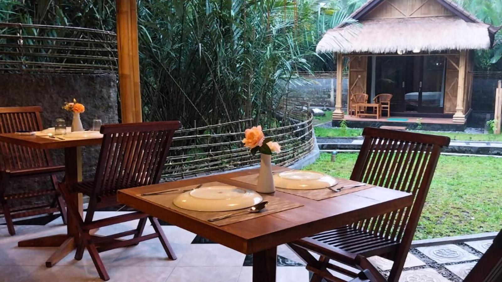Pondok Sapta Sallaca Selat Exterior foto